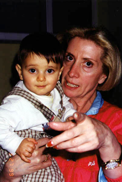 2Untitled-a4.jpg (43386 bytes)