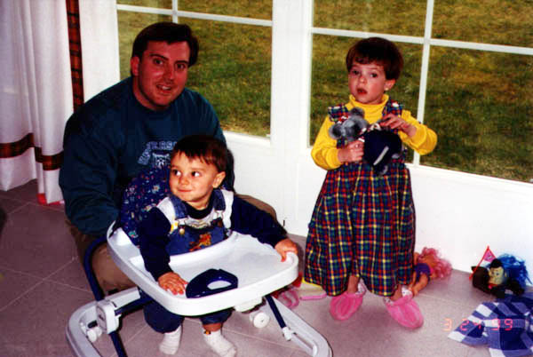 2Untitled-b4.jpg (54468 bytes)