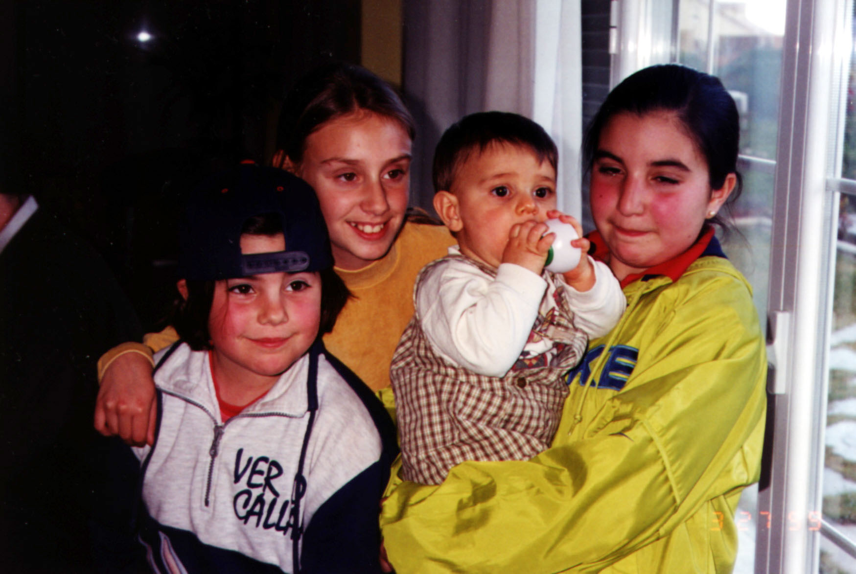 Untitled-c3.jpg (226837 bytes)